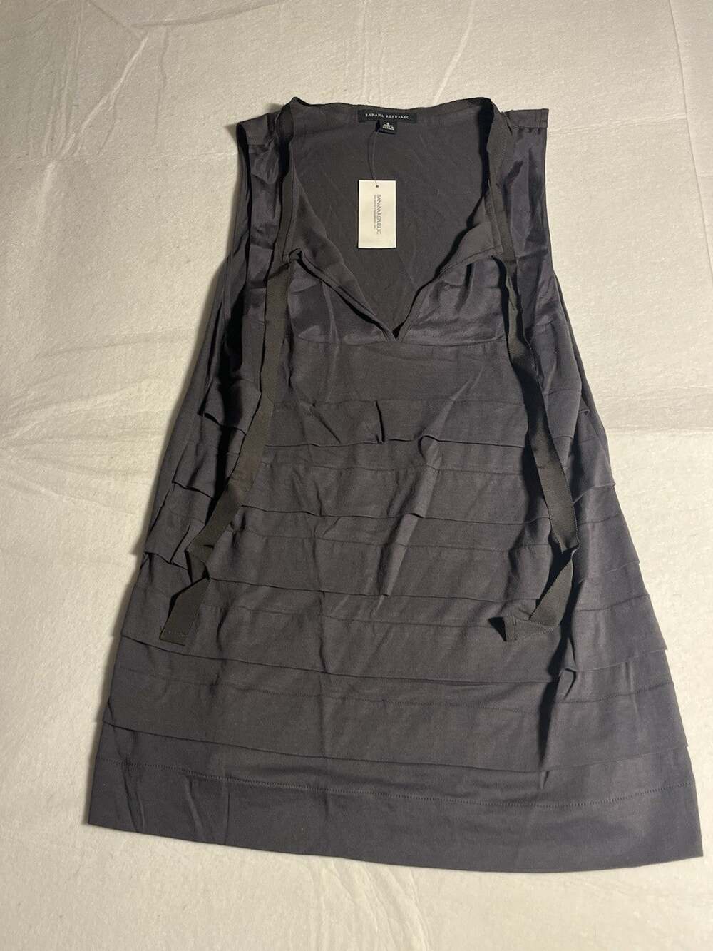 Banana Republic Womens Dress Small Gray Sleeveless Ruffle Tiered NWT